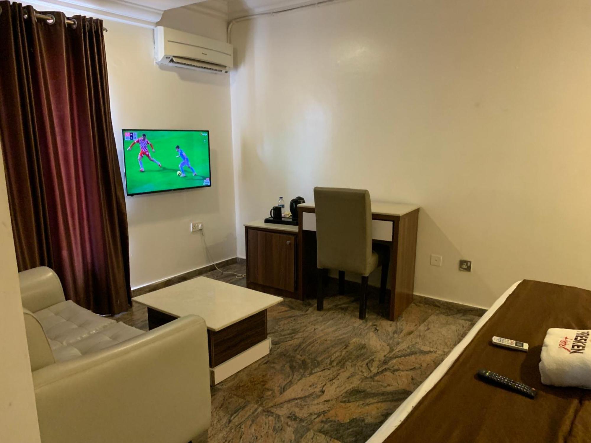 Presken Hotel @Oniru Лаґос Екстер'єр фото