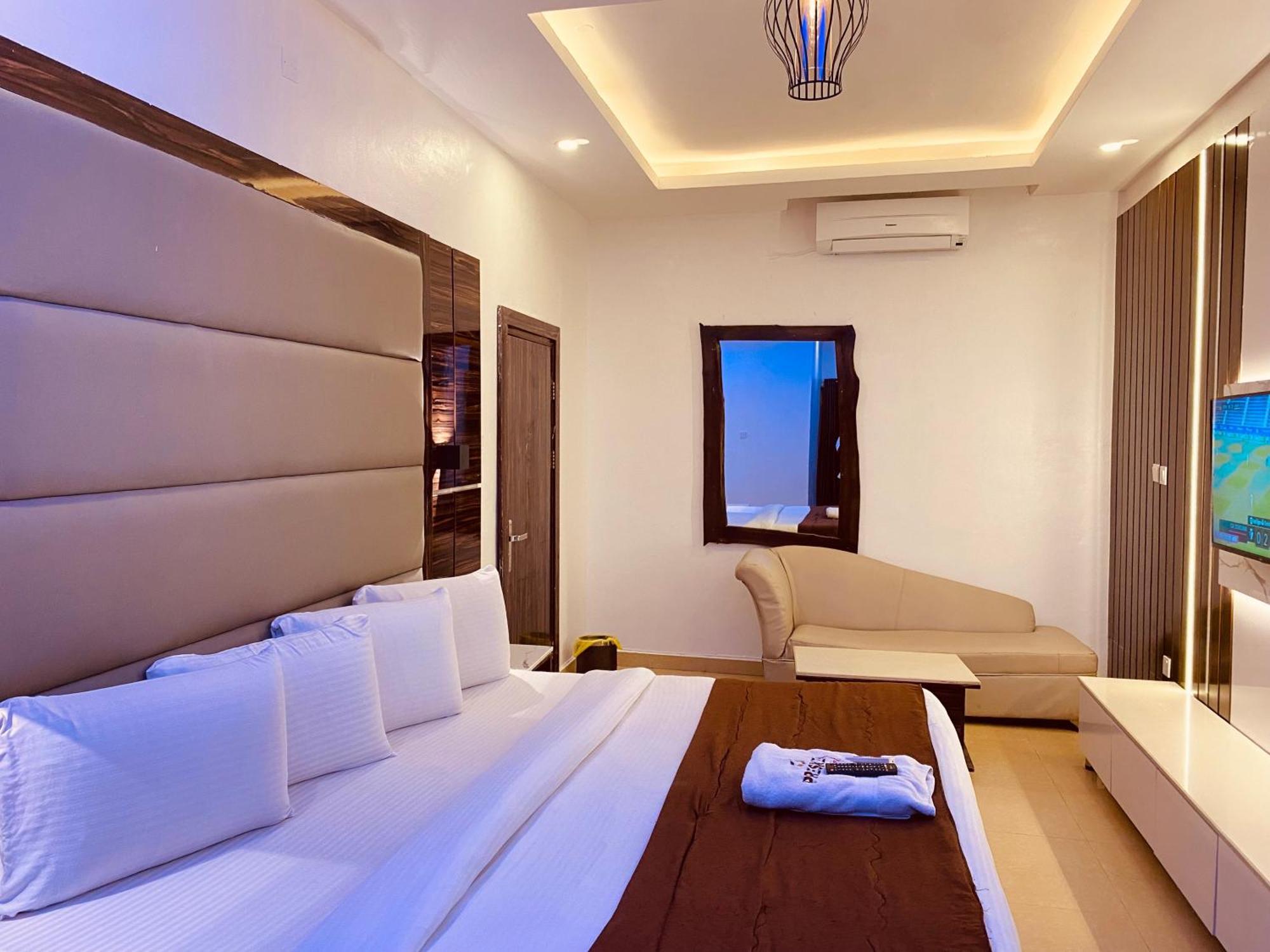 Presken Hotel @Oniru Лаґос Екстер'єр фото